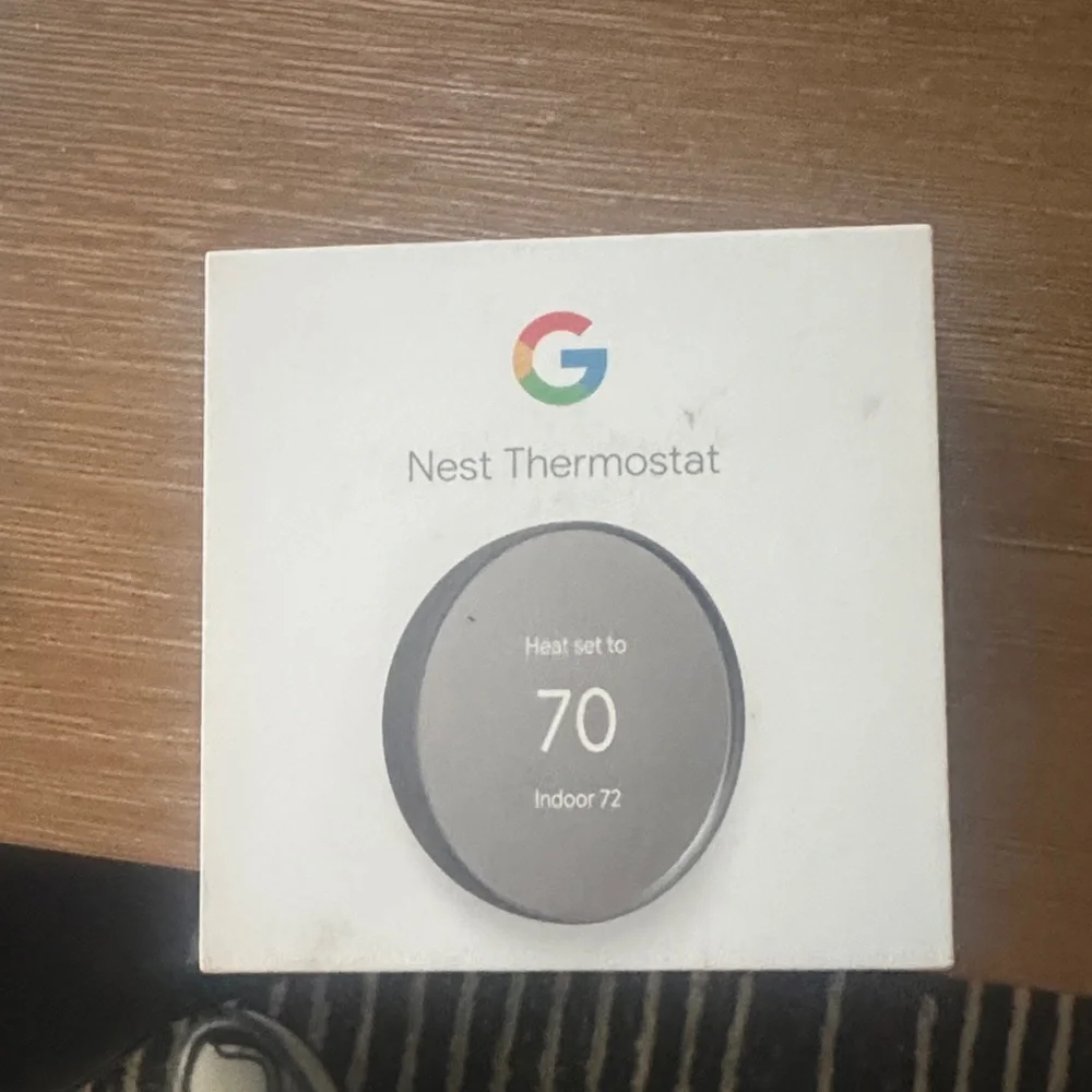 Google Nest Thermostat in Modern Gray